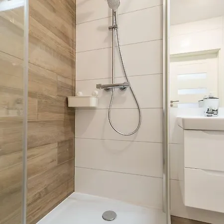 Bodnar Nadmorskie Tarasy Port * Kołobrzeg