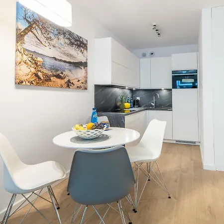 Bodnar Nadmorskie Tarasy Port Kołobrzeg