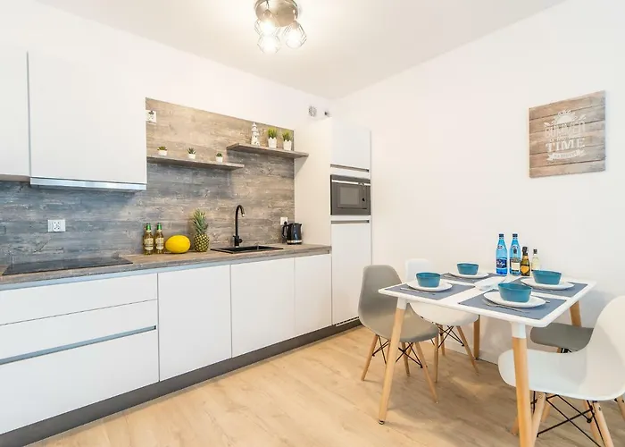 Bodnar Nadmorskie Tarasy Port * 科沃布热格