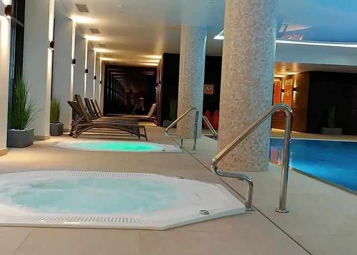 Bodnar Nadmorskie Tarasy Port * 科沃布热格